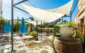 Hôtel Restaurant - Villa Les Sirènes